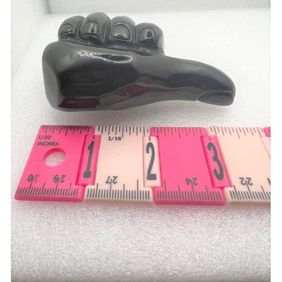 Black Obsidian "Thumbs Up" Carving - Picture 7 of 8